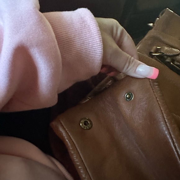 Brown leather Prada purse - Picture 11 of 12